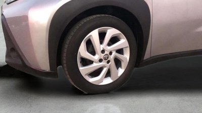 Toyota Aygo X Cross 1.0 VVT-I Play 53 kW (72 CV) 7 Toyota Aygo X Cross 1.0 VVT-I Play 53 kW (72 CV) 7