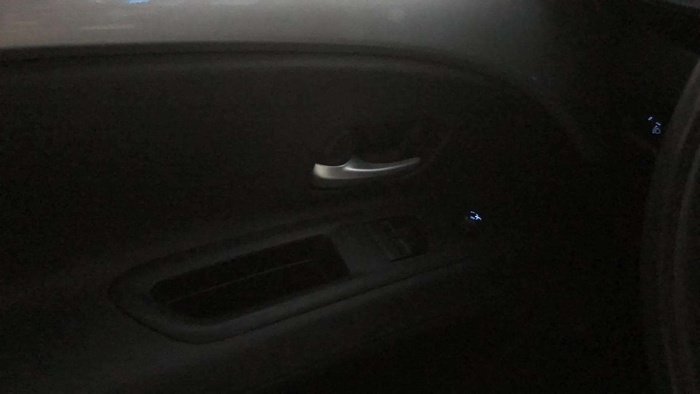 Toyota Aygo X Cross 1.0 VVT-I Play 53 kW (72 CV) Vehículo usado en Sevilla Toyota Aygo X Cross 1.0 VVT-I Play 53 kW (72 CV) Vehículo usado en Sevilla