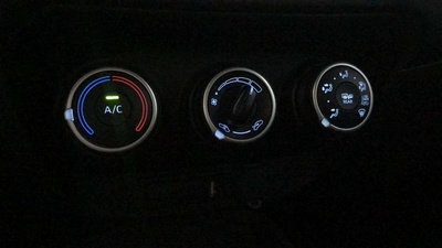 Toyota Aygo X Cross 1.0 VVT-I Play 53 kW (72 CV) 15 Toyota Aygo X Cross 1.0 VVT-I Play 53 kW (72 CV) 15