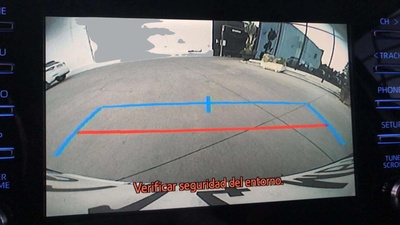 Toyota Aygo X Cross 1.0 VVT-I Play 53 kW (72 CV) 18 Toyota Aygo X Cross 1.0 VVT-I Play 53 kW (72 CV) 18