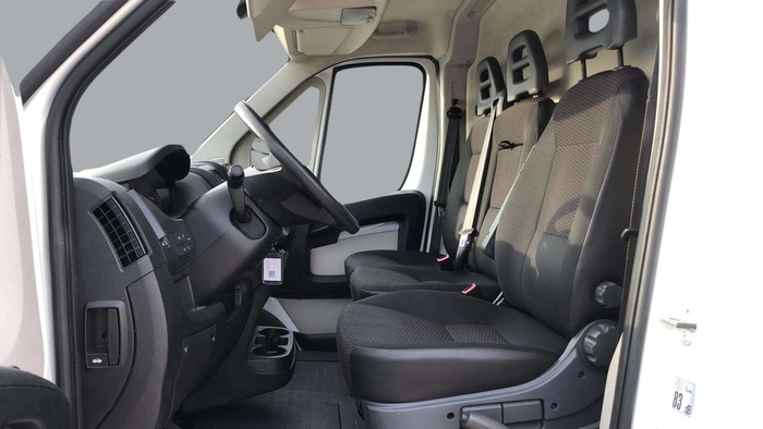 Peugeot Boxer Furgon BlueHDi 130 335 L3H2 96 kW (130 CV) Vehículo usado en Sevilla Peugeot Boxer Furgon BlueHDi 130 335 L3H2 96 kW (130 CV) Vehículo usado en Sevilla