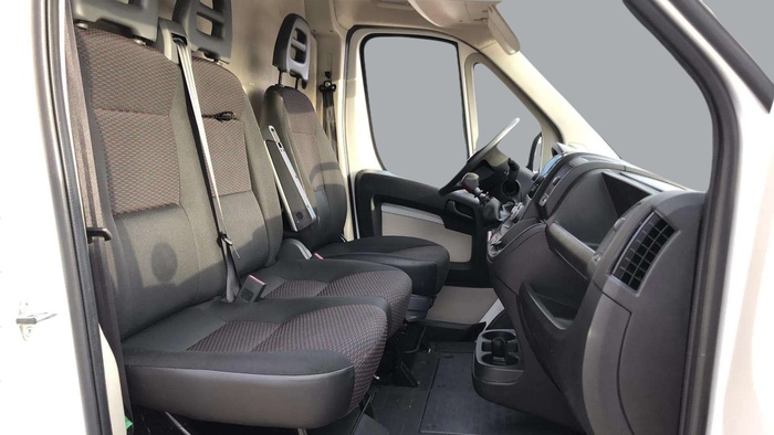 Peugeot Boxer Furgon BlueHDi 130 335 L3H2 96 kW (130 CV) Vehículo usado en Sevilla Peugeot Boxer Furgon BlueHDi 130 335 L3H2 96 kW (130 CV) Vehículo usado en Sevilla