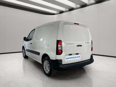 Peugeot Partner Furgón Electric Confort L1 49 kW (67 CV) 6 Peugeot Partner Furgón Electric Confort L1 49 kW (67 CV) 6