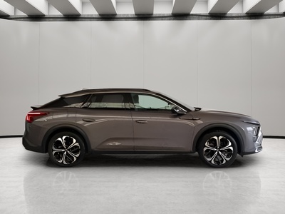 Citroen C5 X Hybrid 225 Shine e-EAT8 165 kW (225 CV) 6 Citroen C5 X Hybrid 225 Shine e-EAT8 165 kW (225 CV) 6