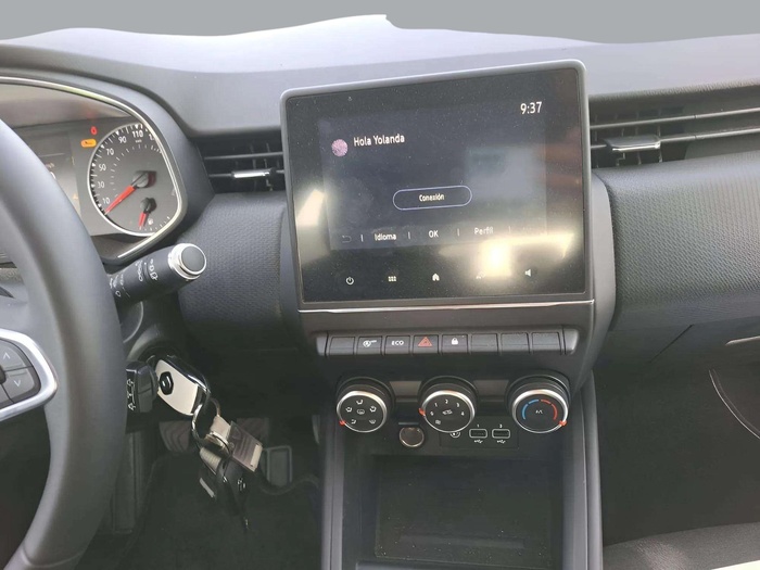 Renault Clio Intens TCe 66 kW (90 CV) Vehículo usado en Sevilla Renault Clio Intens TCe 66 kW (90 CV) Vehículo usado en Sevilla