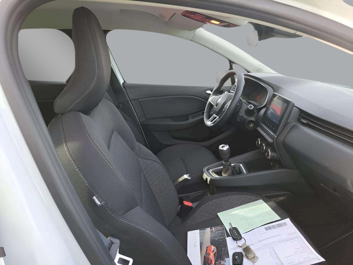 Renault Clio Intens TCe 66 kW (90 CV) Vehículo usado en Sevilla Renault Clio Intens TCe 66 kW (90 CV) Vehículo usado en Sevilla