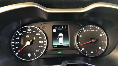 MG ZS 1.5 Comfort 78 kW (106 CV) 14 MG ZS 1.5 Comfort 78 kW (106 CV) 14