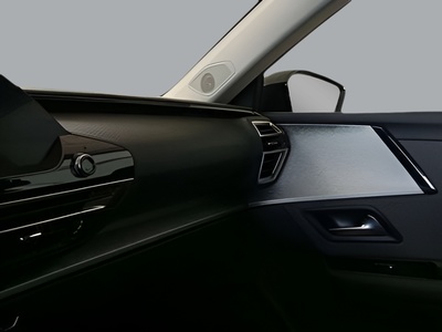 Citroen C5 X Hybrid 225 Shine e-EAT8 165 kW (225 CV) 10 Citroen C5 X Hybrid 225 Shine e-EAT8 165 kW (225 CV) 10