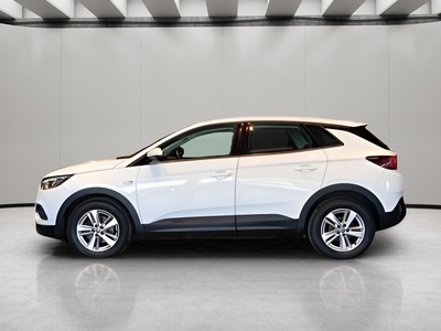 Opel Grandland X 1.2 Turbo Selective 96 kW (130 CV) 3 Opel Grandland X 1.2 Turbo Selective 96 kW (130 CV) 3