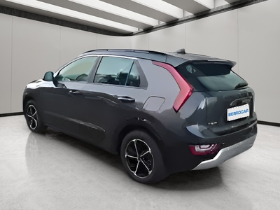 Kia Niro 1.6 GDi HEV Híbrido Drive 104 kW (141 CV) 5 Kia Niro 1.6 GDi HEV Híbrido Drive 104 kW (141 CV) 5