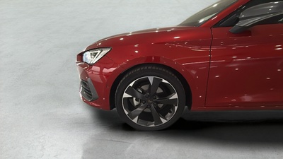 CUPRA León 1.5 eTSI DSG 110 kW (150 CV) 11 CUPRA León 1.5 eTSI DSG 110 kW (150 CV) 11