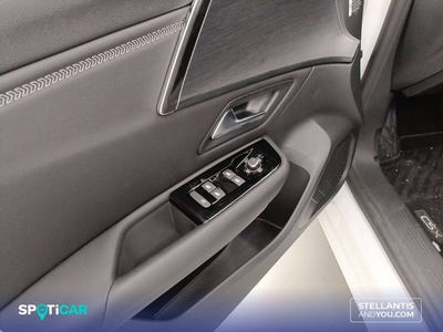 Citroen C5 X Hybrid 225 Shine e-EAT8 165 kW (225 CV) 9 Citroen C5 X Hybrid 225 Shine e-EAT8 165 kW (225 CV) 9