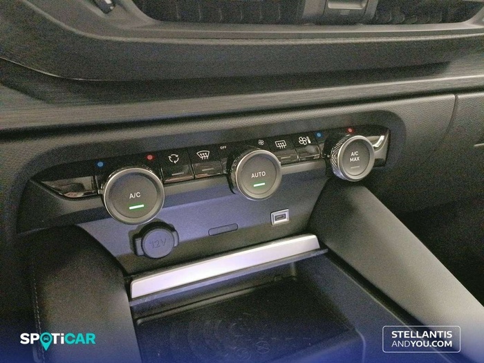 Citroen C5 X Hybrid 225 Shine e-EAT8 165 kW (225 CV) Vehículo usado en Sevilla Citroen C5 X Hybrid 225 Shine e-EAT8 165 kW (225 CV) Vehículo usado en Sevilla