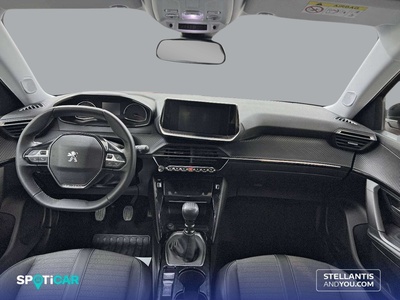 Peugeot 2008 PureTech 100 S&S Allure 75 kW (100 CV) 8 Peugeot 2008 PureTech 100 S&S Allure 75 kW (100 CV) 8