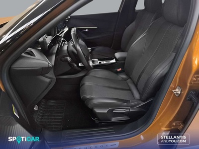Peugeot 2008 PureTech 130 S&S GT Line 96 kW (130 CV) 10 Peugeot 2008 PureTech 130 S&S GT Line 96 kW (130 CV) 10
