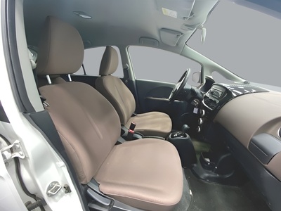 Citroen C-Zero Seduction 49 kW (67 CV) 17 Citroen C-Zero Seduction 49 kW (67 CV) 17