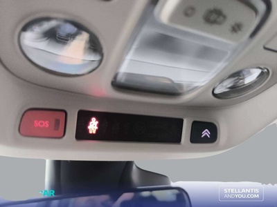 Citroen C3 Aircross PureTech 110 S&S Shine 81 kW (110 CV) 15 Citroen C3 Aircross PureTech 110 S&S Shine 81 kW (110 CV) 15