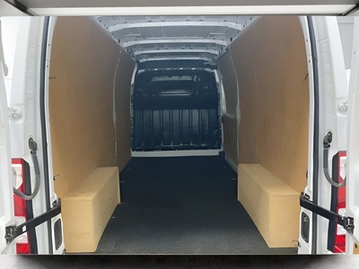 Renault Master Furgon dCi 110 T L3H2 3500 81 kW (110 CV) 17 Renault Master Furgon dCi 110 T L3H2 3500 81 kW (110 CV) 17