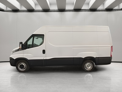 Iveco Daily Furgon 2.3 TD 35S 16 V 4100/H2 115 kW (156 CV) 4 Iveco Daily Furgon 2.3 TD 35S 16 V 4100/H2 115 kW (156 CV) 4