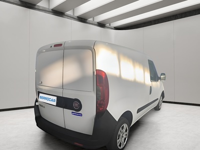 Fiat Dobló Cargo 1.3 Multijet Base 55 kW (75 CV) 10 Fiat Dobló Cargo 1.3 Multijet Base 55 kW (75 CV) 10