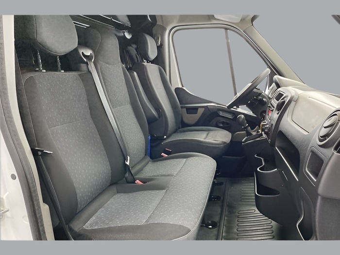 Opel Movano Furgon 2.3 CDTI L3H2 3.5t 96 kW (130 CV) Vehículo usado en Sevilla Opel Movano Furgon 2.3 CDTI L3H2 3.5t 96 kW (130 CV) Vehículo usado en Sevilla