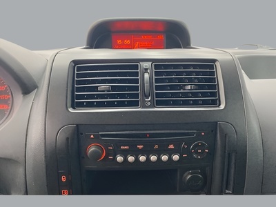 Toyota Proace Furgon 2.0D Comfort L2H1 94 kW (128 CV) 8 Toyota Proace Furgon 2.0D Comfort L2H1 94 kW (128 CV) 8