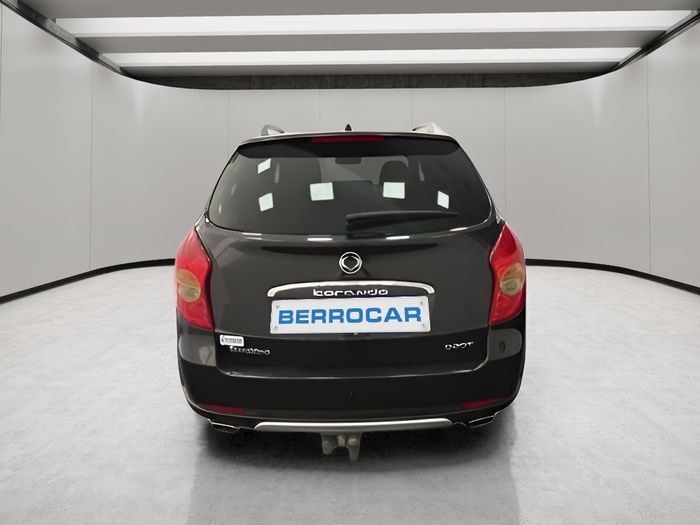 Ssangyong Korando 2.0 D20T Line 4x2 129 kW (175 CV) Vehículo usado en Sevilla Ssangyong Korando 2.0 D20T Line 4x2 129 kW (175 CV) Vehículo usado en Sevilla