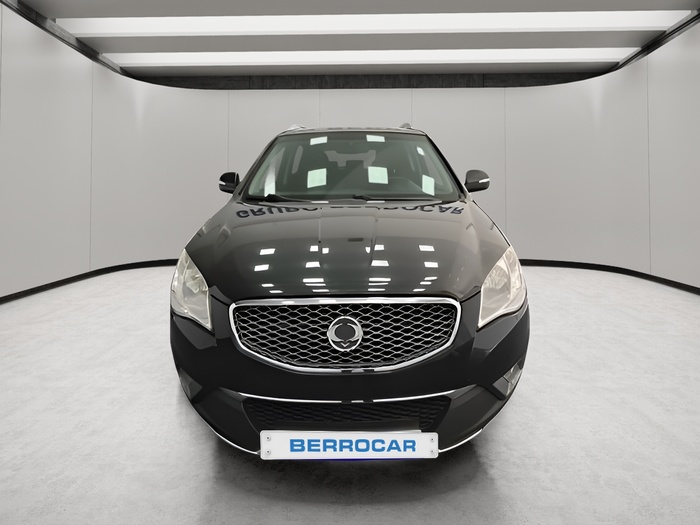 Ssangyong Korando 2.0 D20T Line 4x2 129 kW (175 CV) Vehículo usado en Sevilla Ssangyong Korando 2.0 D20T Line 4x2 129 kW (175 CV) Vehículo usado en Sevilla