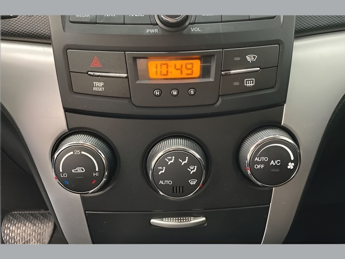 Ssangyong Korando 2.0 D20T Line 4x2 129 kW (175 CV) Vehículo usado en Sevilla Ssangyong Korando 2.0 D20T Line 4x2 129 kW (175 CV) Vehículo usado en Sevilla