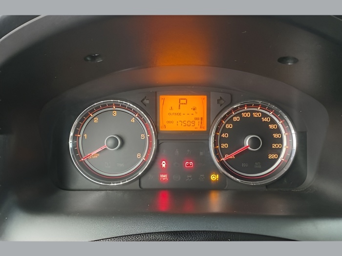 Ssangyong Korando 2.0 D20T Line 4x2 129 kW (175 CV) Vehículo usado en Sevilla Ssangyong Korando 2.0 D20T Line 4x2 129 kW (175 CV) Vehículo usado en Sevilla