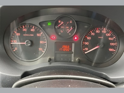 Fiat Scudo Furgon 1.6 MultiJet 10 Comfort 66 kW (90 CV) 17 Fiat Scudo Furgon 1.6 MultiJet 10 Comfort 66 kW (90 CV) 17