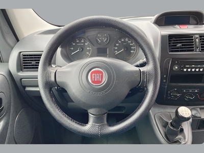 Fiat Scudo Furgon 1.6 MultiJet 10 Comfort 66 kW (90 CV) 16 Fiat Scudo Furgon 1.6 MultiJet 10 Comfort 66 kW (90 CV) 16
