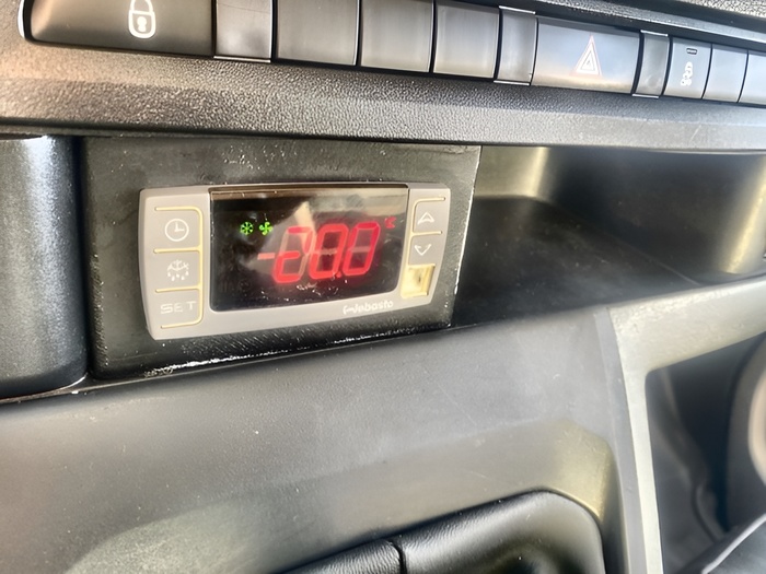 Citroen Jumpy Cabina BlueHDi 120 Talla M Confort 90 kW (122 CV) Vehículo usado en Sevilla Citroen Jumpy Cabina BlueHDi 120 Talla M Confort 90 kW (122 CV) Vehículo usado en Sevilla