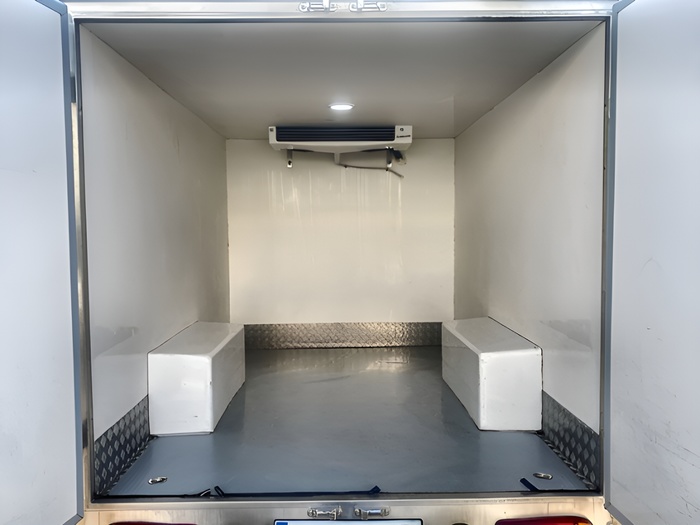 Citroen Jumpy Cabina BlueHDi 120 Talla M Confort 90 kW (122 CV) Vehículo usado en Sevilla Citroen Jumpy Cabina BlueHDi 120 Talla M Confort 90 kW (122 CV) Vehículo usado en Sevilla