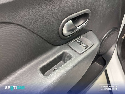 Dacia Sandero Stepway Essential TCe 66 kW (90 CV) 14 Dacia Sandero Stepway Essential TCe 66 kW (90 CV) 14