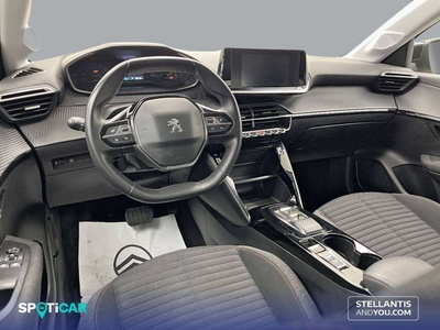 Peugeot e-208 Eléctrico Active 100 kW (136 CV) 8 Peugeot e-208 Eléctrico Active 100 kW (136 CV) 8