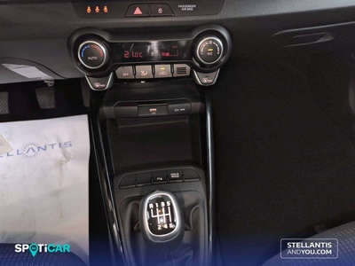 Kia Stonic 1.0 T-GDi MHEV Drive 74 kW (100 CV) 12 Kia Stonic 1.0 T-GDi MHEV Drive 74 kW (100 CV) 12