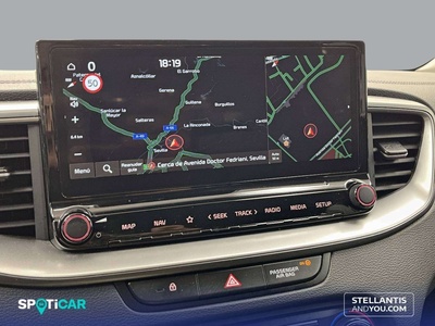 Kia XCeed 1.0 T-GDi Drive 74 kW (100 CV) 18 Kia XCeed 1.0 T-GDi Drive 74 kW (100 CV) 18