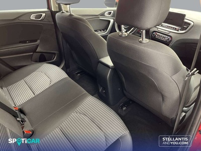 Kia XCeed 1.0 T-GDi Drive 74 kW (100 CV) 14 Kia XCeed 1.0 T-GDi Drive 74 kW (100 CV) 14