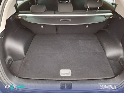 Kia Sportage 1.6 MHEV Drive 4x2 100 kW (136 CV) 7 Kia Sportage 1.6 MHEV Drive 4x2 100 kW (136 CV) 7