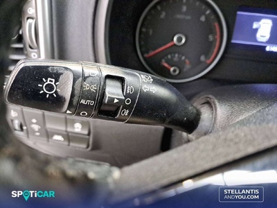 Kia Sportage 1.6 MHEV Drive 4x2 100 kW (136 CV) 19 Kia Sportage 1.6 MHEV Drive 4x2 100 kW (136 CV) 19