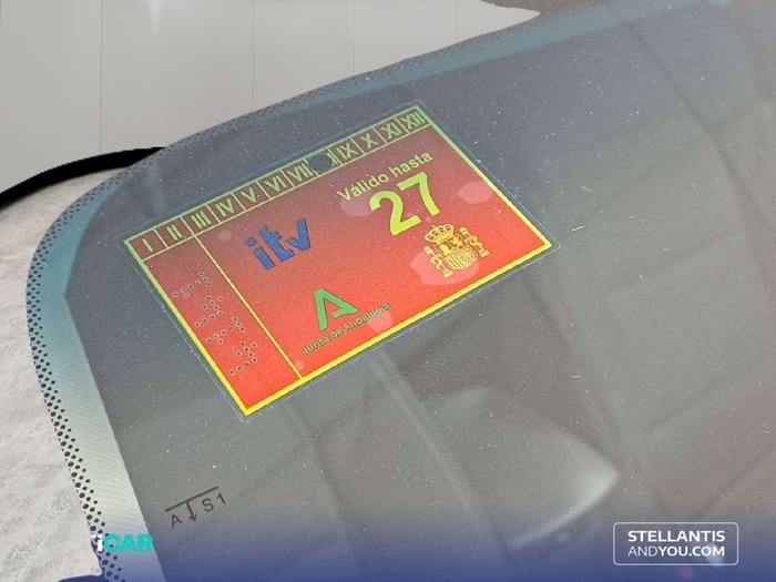 Kia Sportage 1.6 MHEV Drive 4x2 100 kW (136 CV) Vehículo usado en Sevilla Kia Sportage 1.6 MHEV Drive 4x2 100 kW (136 CV) Vehículo usado en Sevilla