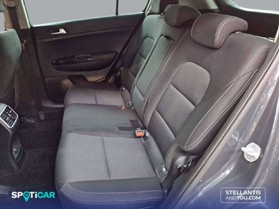 Kia Sportage 1.6 MHEV Drive 4x2 100 kW (136 CV) 10 Kia Sportage 1.6 MHEV Drive 4x2 100 kW (136 CV) 10