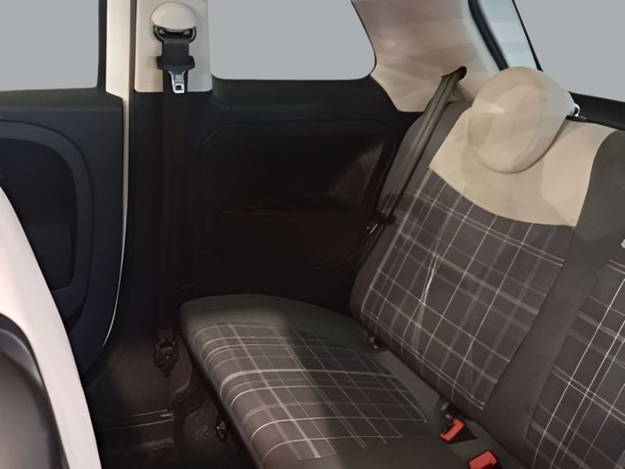 Fiat 500 1.2 8v Lounge 51 kW (69 CV) Vehículo usado en Sevilla Fiat 500 1.2 8v Lounge 51 kW (69 CV) Vehículo usado en Sevilla