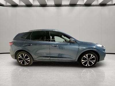 Ford Kuga 1.5 EcoBoost ST-Line X 4x2 110 kW (150 CV) 4 Ford Kuga 1.5 EcoBoost ST-Line X 4x2 110 kW (150 CV) 4