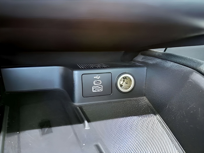 Ford Kuga 1.5 EcoBoost ST-Line X 4x2 110 kW (150 CV) Vehículo usado en Sevilla Ford Kuga 1.5 EcoBoost ST-Line X 4x2 110 kW (150 CV) Vehículo usado en Sevilla