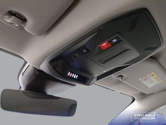 Citroen C5 X Hybrid 225 Shine Pack e-EAT8 165 kW (225 CV) Vehículo usado en Sevilla Citroen C5 X Hybrid 225 Shine Pack e-EAT8 165 kW (225 CV) Vehículo usado en Sevilla