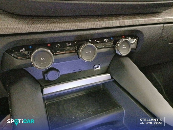 Citroen C5 X Hybrid 225 Shine Pack e-EAT8 165 kW (225 CV) Vehículo usado en Sevilla Citroen C5 X Hybrid 225 Shine Pack e-EAT8 165 kW (225 CV) Vehículo usado en Sevilla