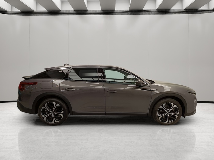 Citroen C5 X Hybrid 225 Shine Pack e-EAT8 165 kW (225 CV) Vehículo usado en Sevilla Citroen C5 X Hybrid 225 Shine Pack e-EAT8 165 kW (225 CV) Vehículo usado en Sevilla