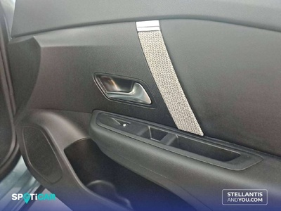 Citroen C4 PureTech 130 S&S Plus 96 kW (131 CV) 18 Citroen C4 PureTech 130 S&S Plus 96 kW (131 CV) 18